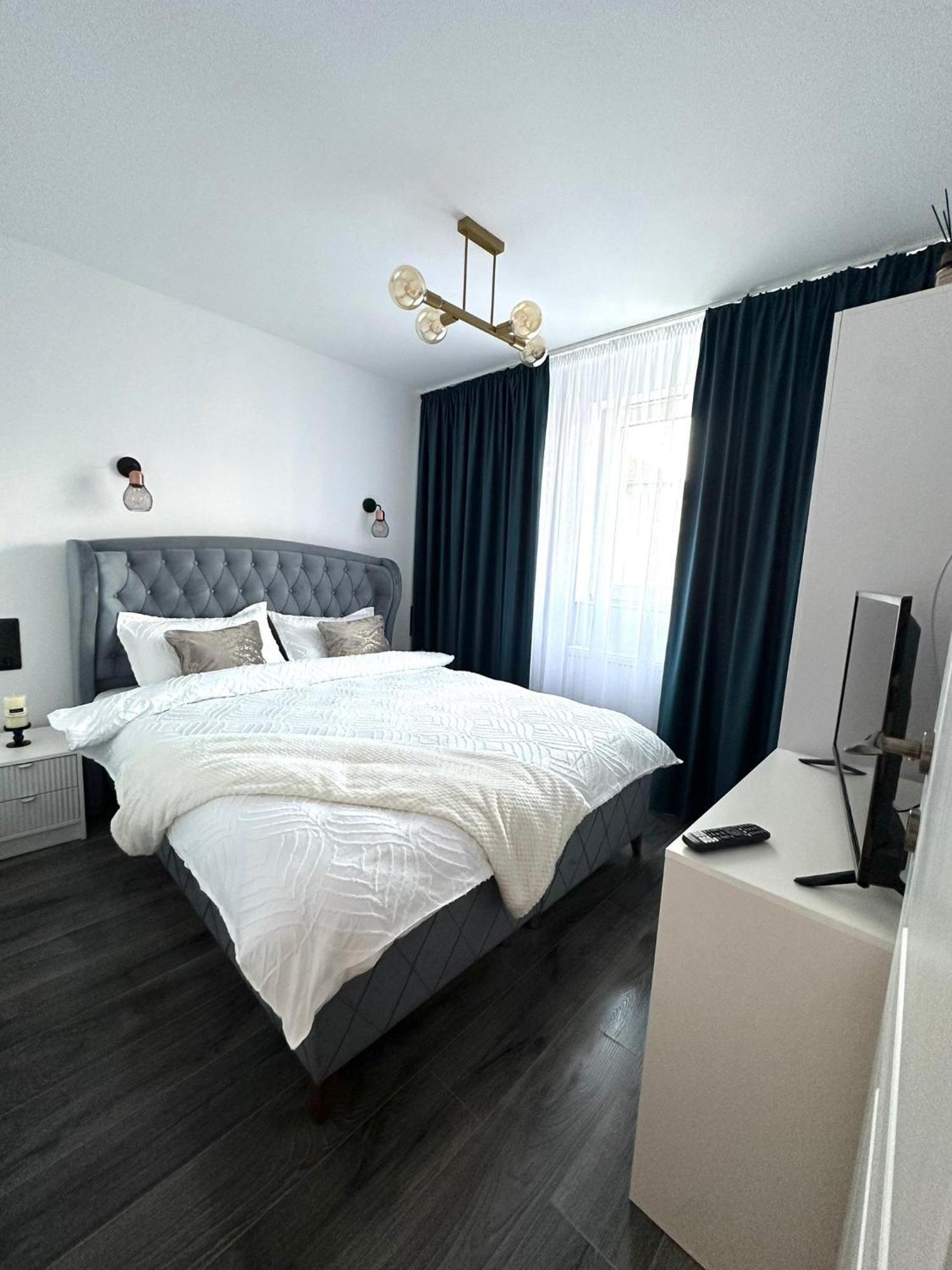 Evelyn Apartment Bistriţa Dış mekan fotoğraf